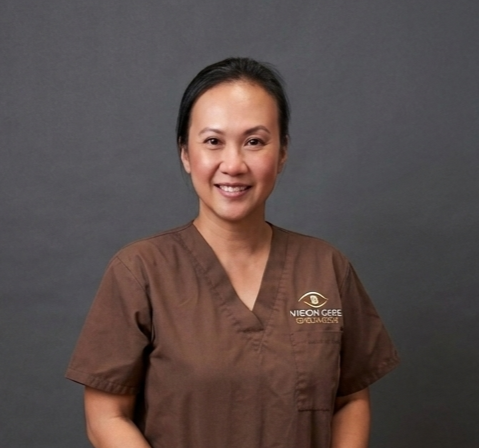 Dr. Amanda Tran, optometrist at Sight On Site Eye Care in Chandler
